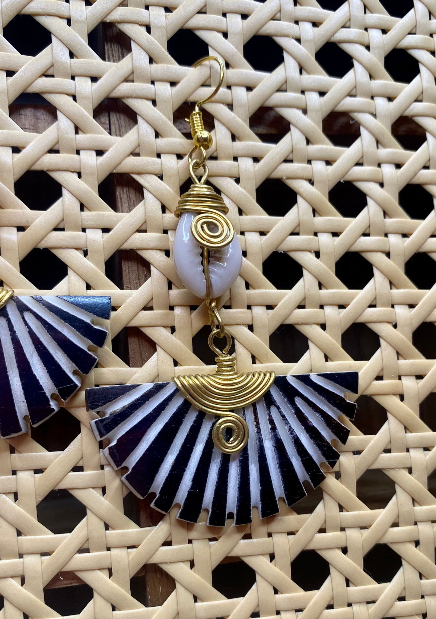 Elegant Hand Carved Fan Earring With Cowry Shell Accent