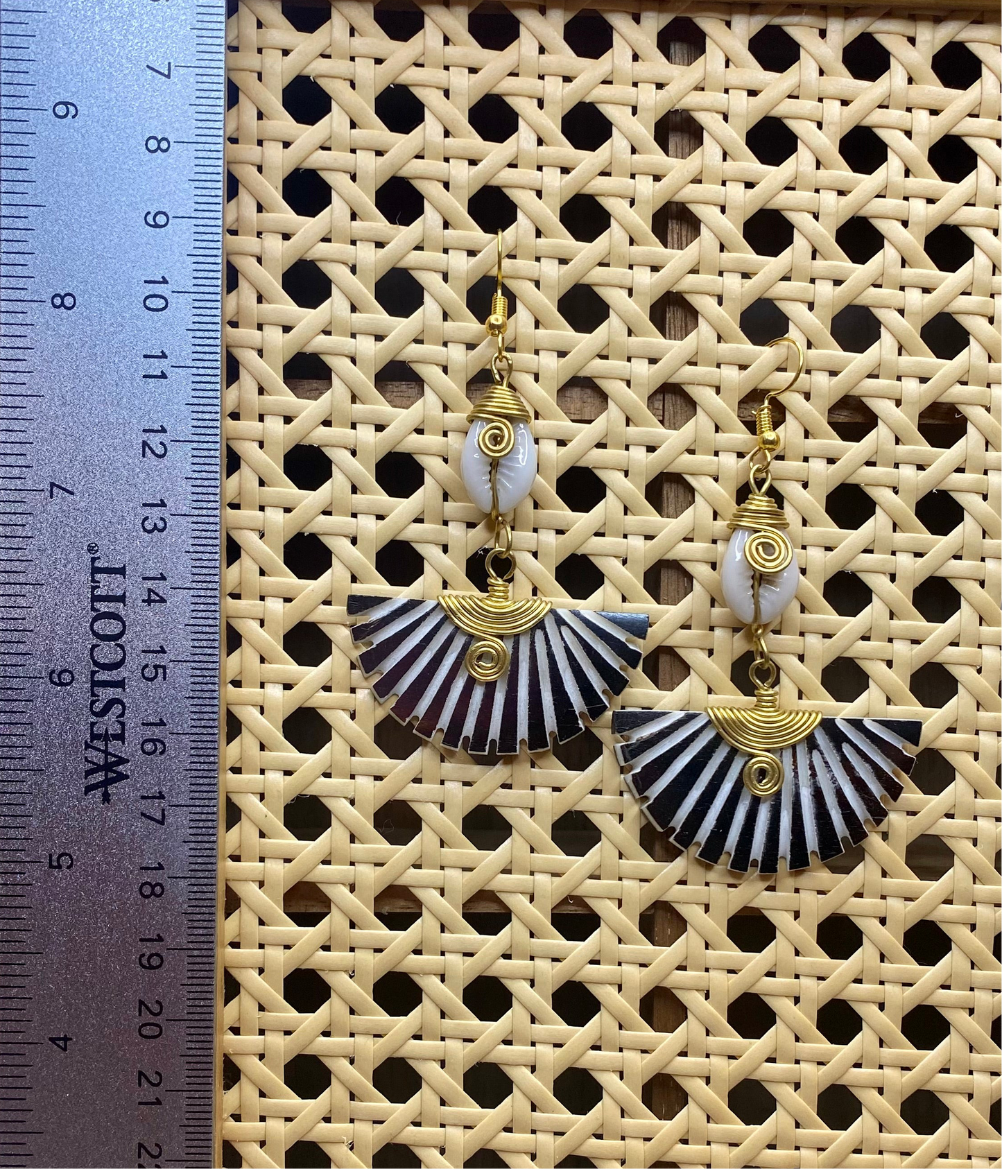 Elegant Hand Carved Fan Earring With Cowry Shell Accent